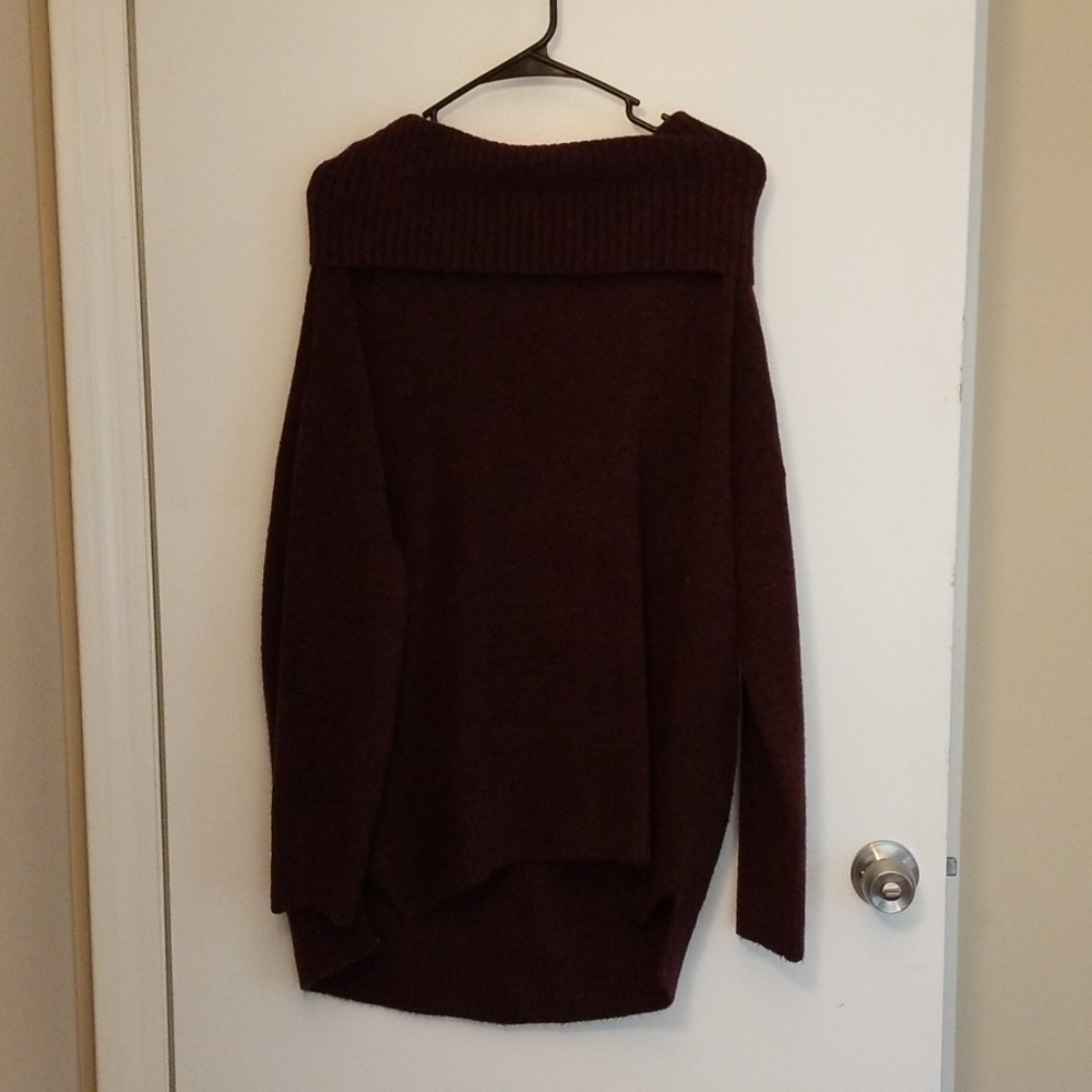 Old Navy Sweater